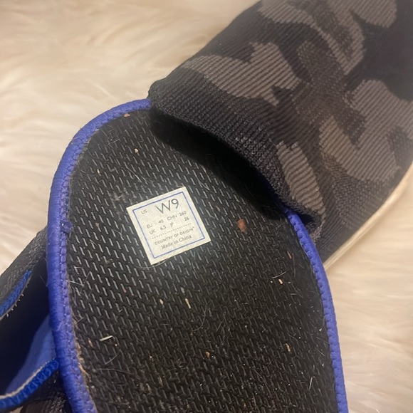 Rothy’s bundle both are size 9 - Picture 8 of 10